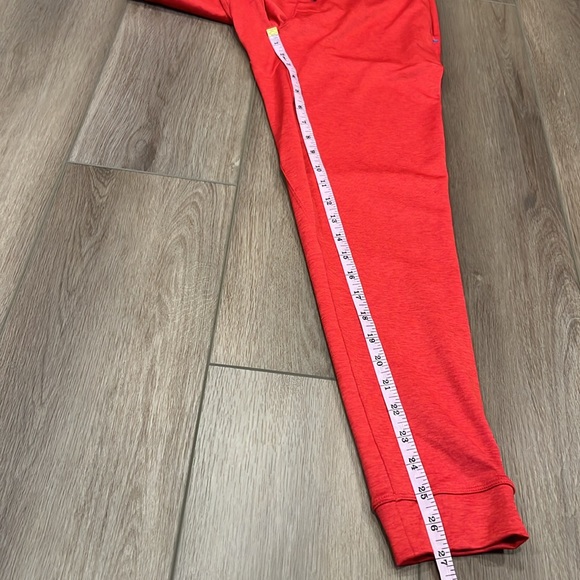Vineyard Vines Red Jogger Pants w/Blue Drawstring Size Large (16) - Picture 6 of 14